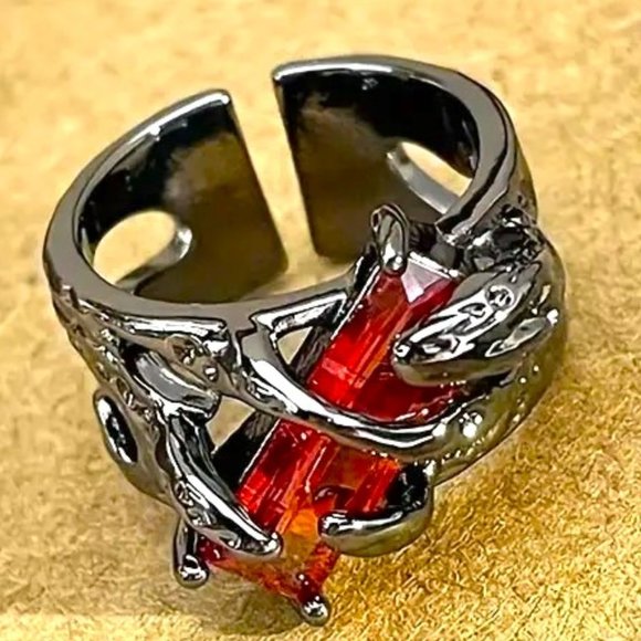 Ring Black Goth Wrap Red Crystal Black Zirconia Stone Rhinestones Silver Goth - Picture 3 of 6